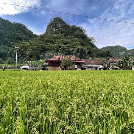 Nung An Homestay Quang Uyen Exteriér fotografie